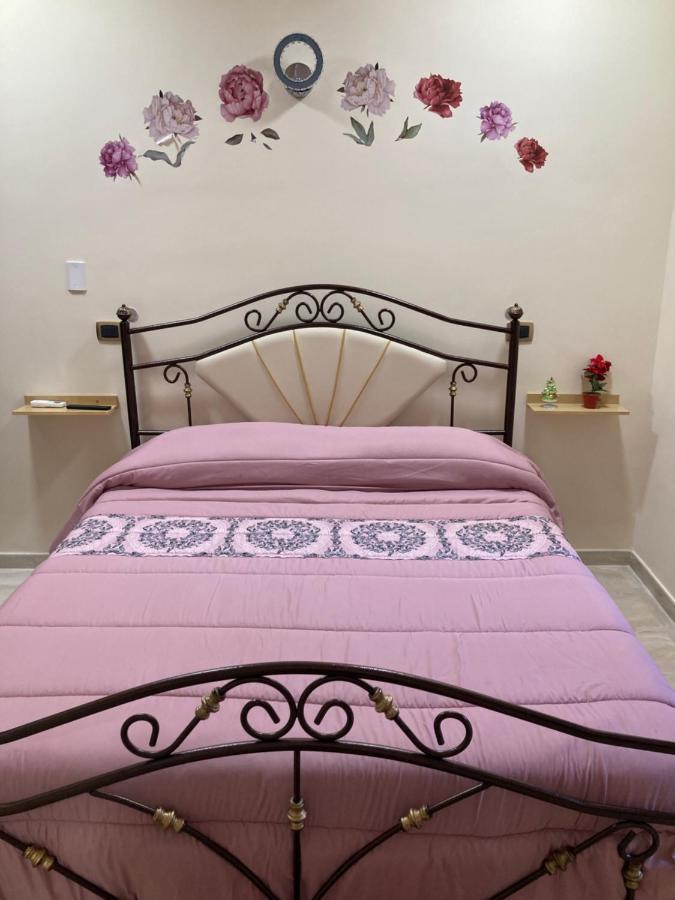 B&B LA REGGIA DI RIHANNA spa Caserta Esterno foto